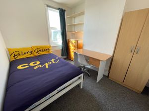 Photo 22- click for photo gallery